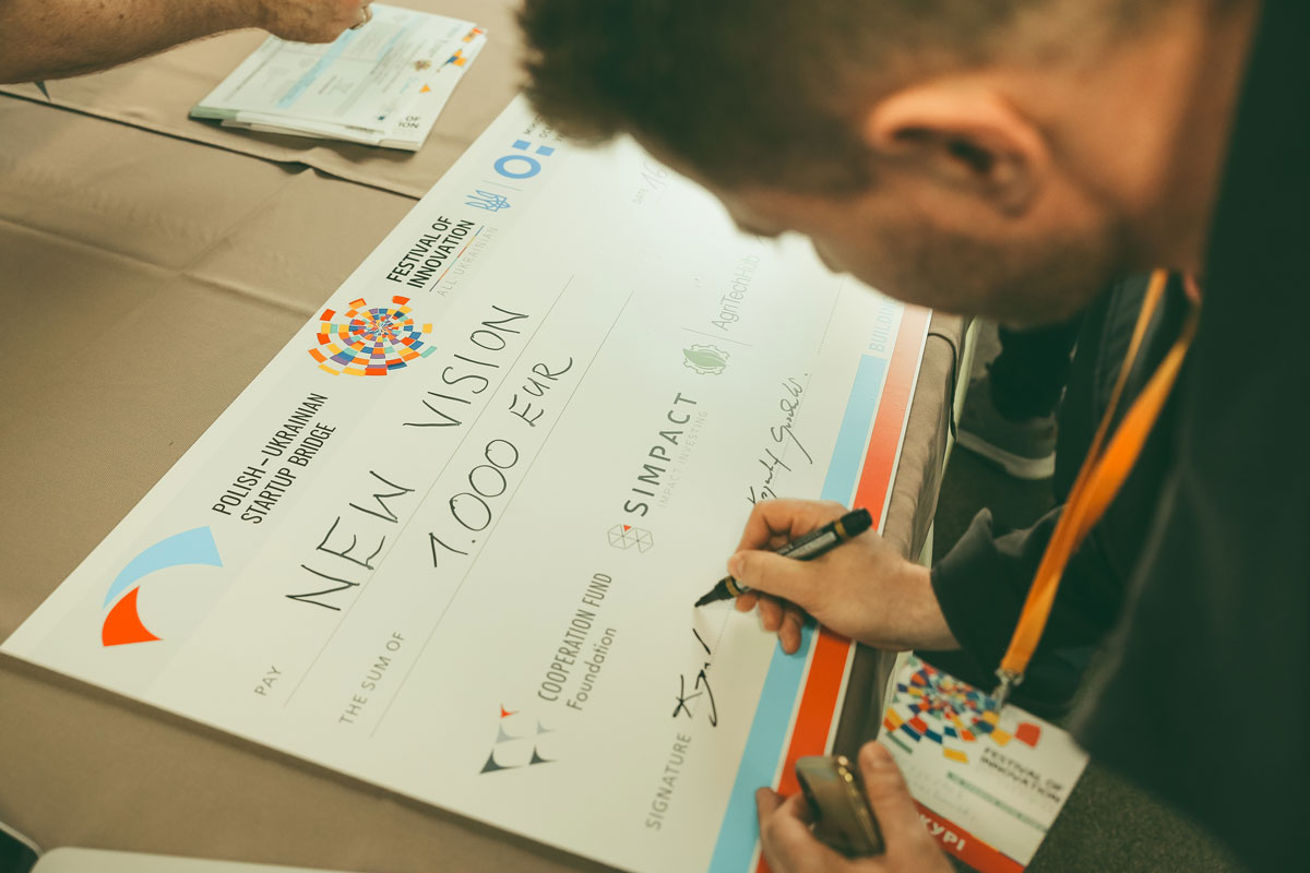 IT Eureka - winners cheque award